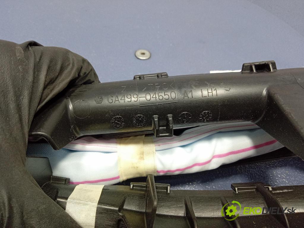 Toyota Auris 2016 Airbag: Záclona: x GA499-04650