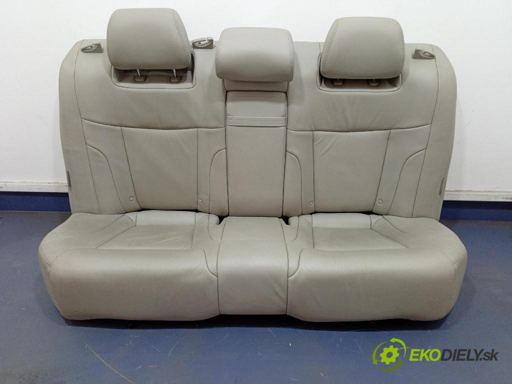 Kia Opirus 2005 Sedačka zadný