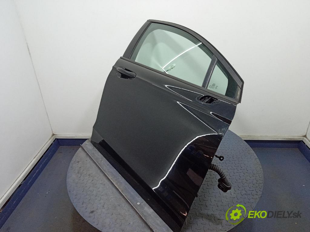 Ford Mondeo 2017 dvere Predné pravé