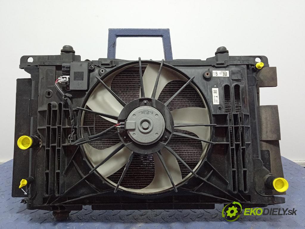 Toyota Auris 2016 Ventilátor Chladič: 16040-0T720