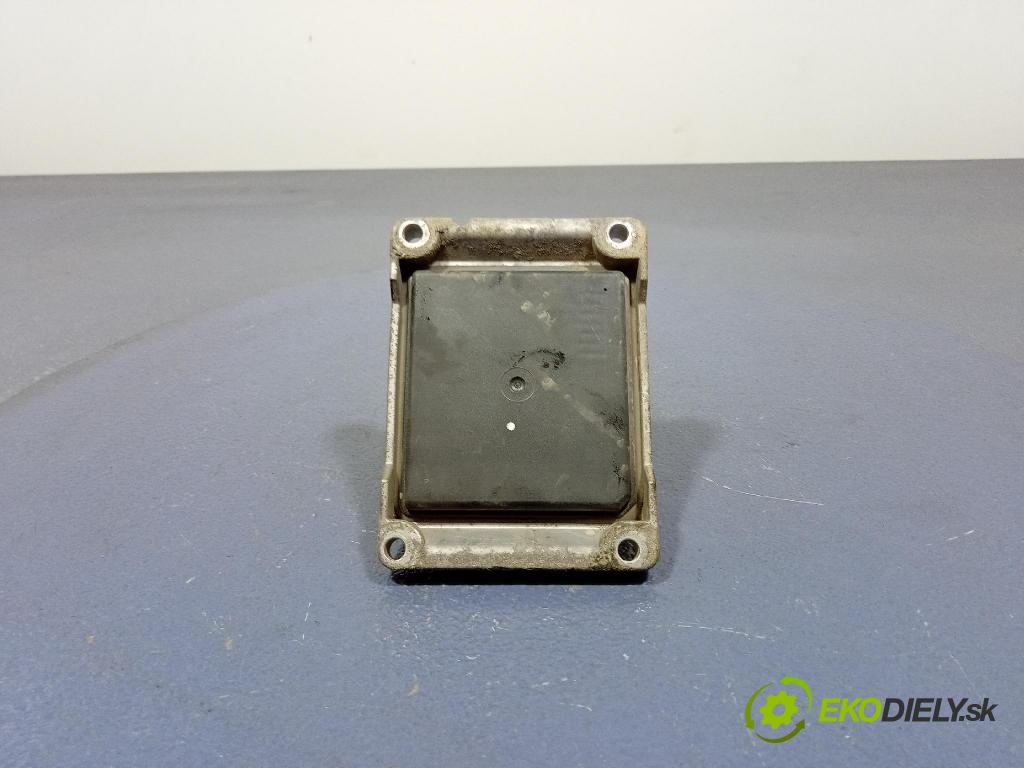 Opel Meriva 2005 riadiaca jednotka Motor: 55353613
