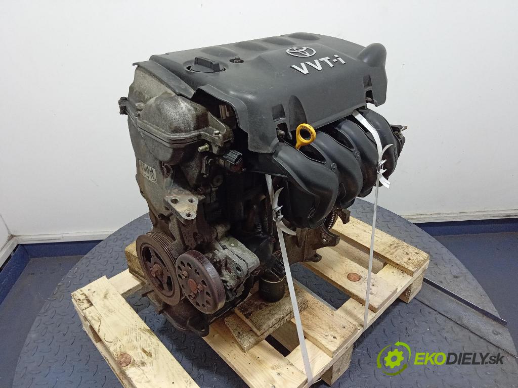 Toyota Yaris 2001 motor Benzín: 1NZ