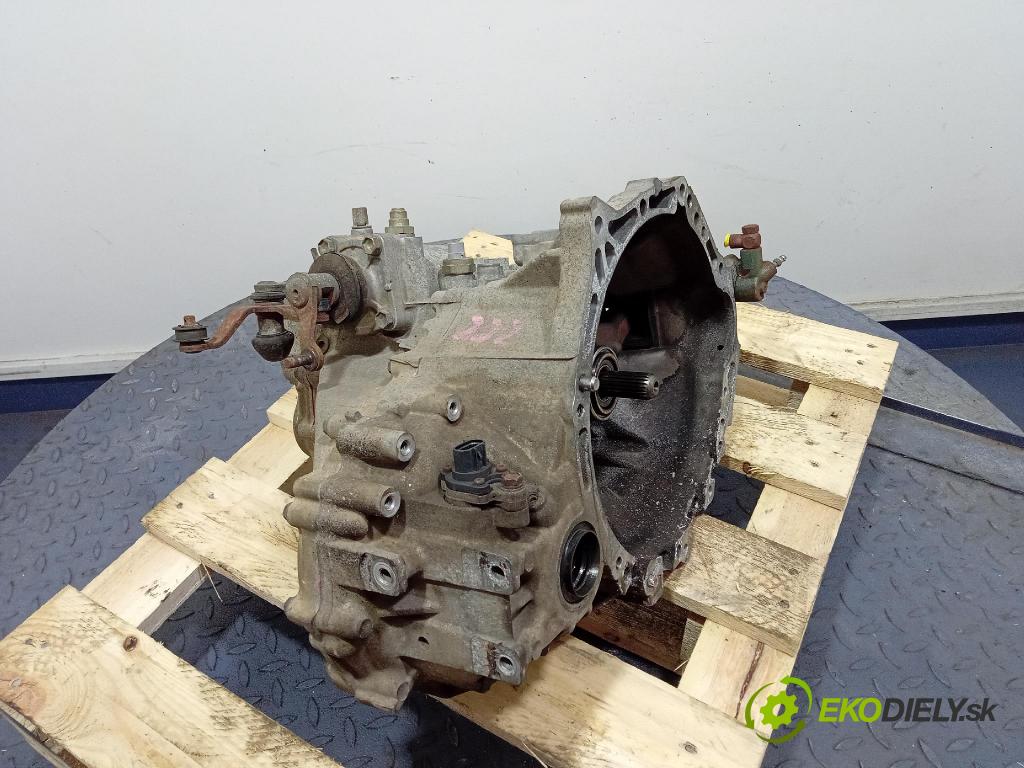 Toyota Yaris 2001 prevodovka Manualna