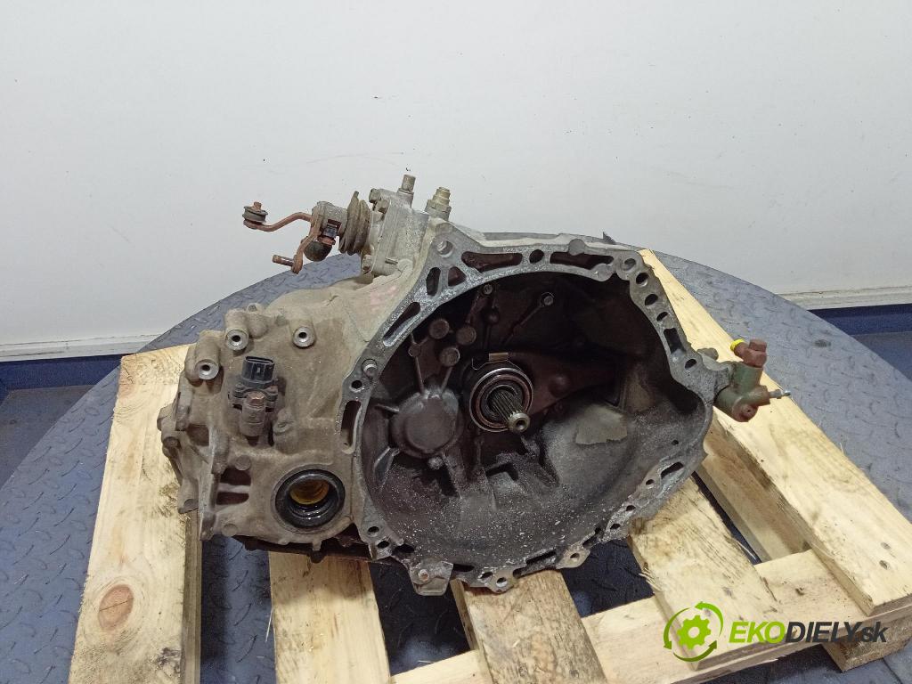 Toyota Yaris 2001 prevodovka Manualna