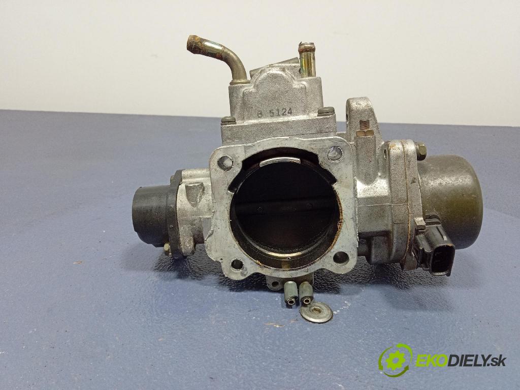 Kia Opirus 2005 klapka E0T70473