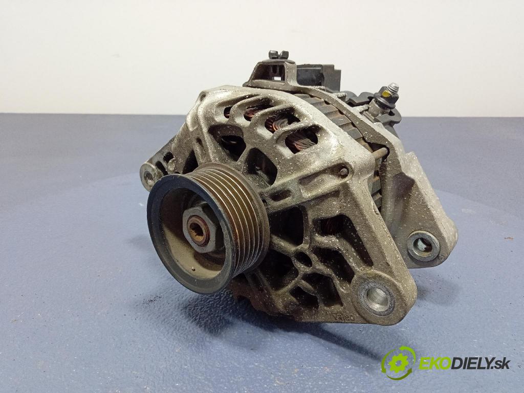 Kia Ceed 2008 Alternator 37300-2B101