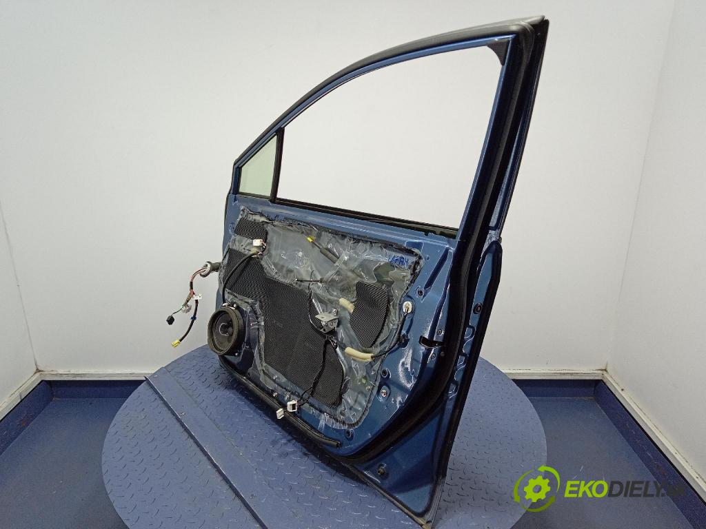 Subaru Xv 2015 dveře před prave 