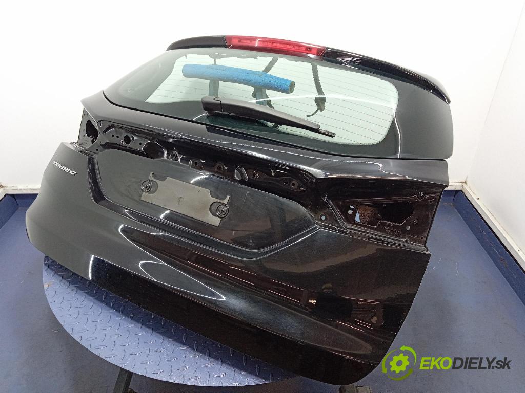 Ford Mondeo 2017 zadna dveře kufra: kufra: