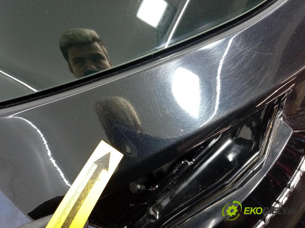 Ford Mondeo 2017 zadna dveře kufra: kufra: