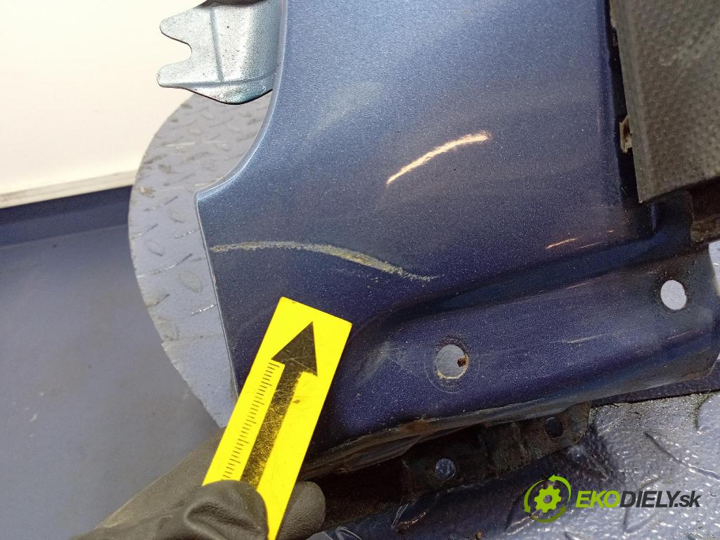 Subaru Xv 2015 blatník Predné v pravo: