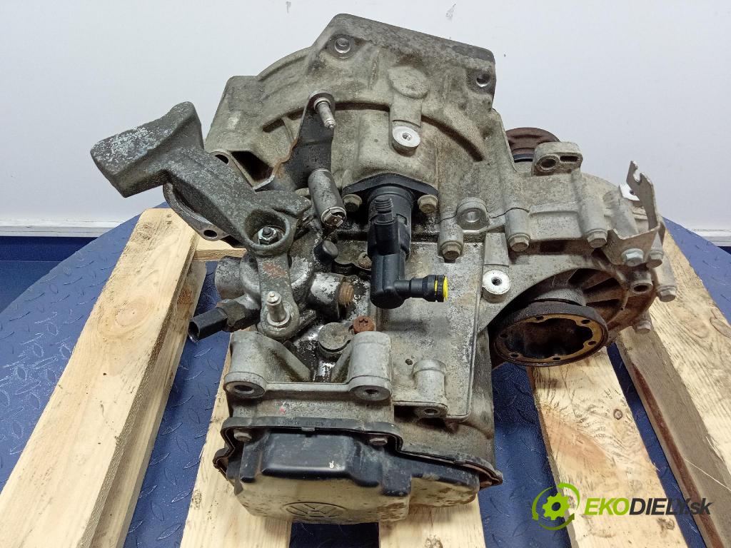Vw Passat 2006 prevodovka Manualna HNV