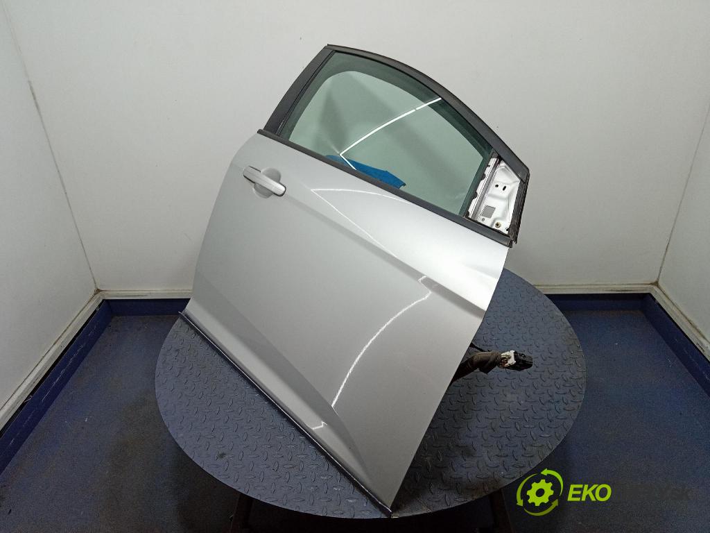 Ford Focus 2014 dvere Predné pravé