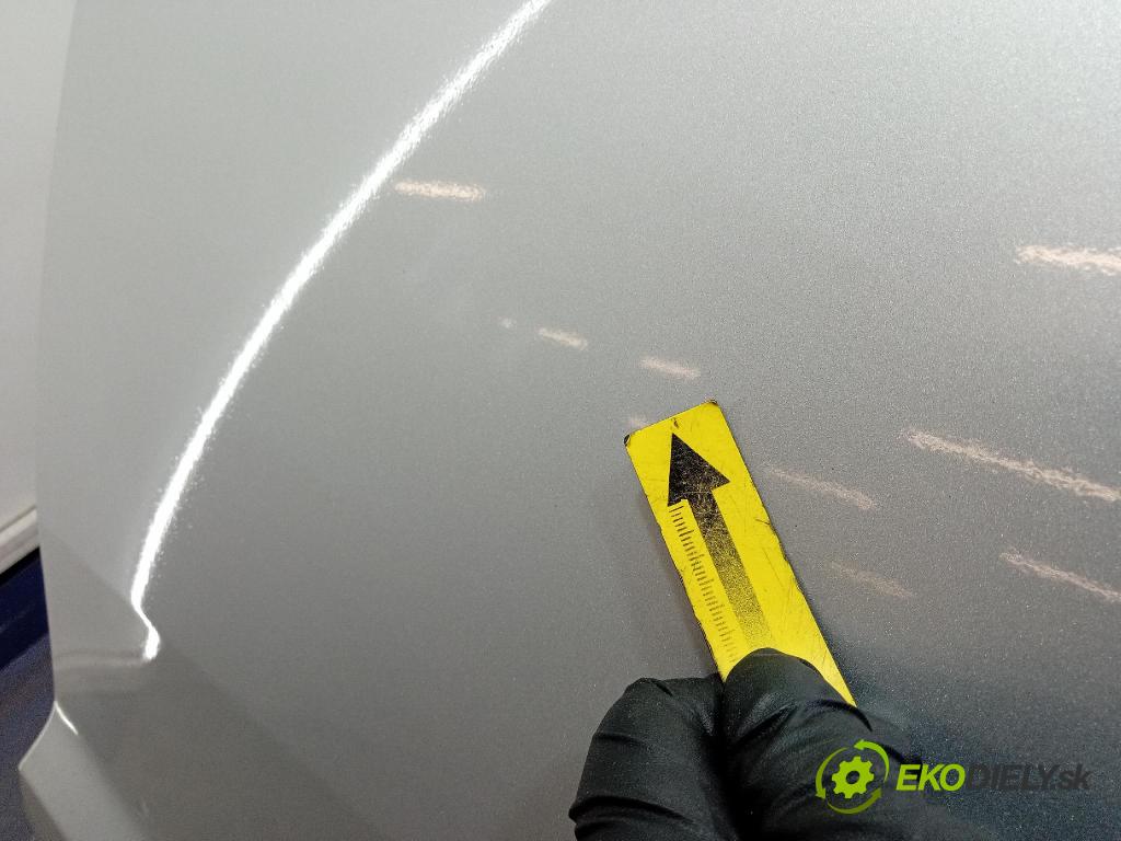 Ford Focus 2014 dvere zad Vľavo: