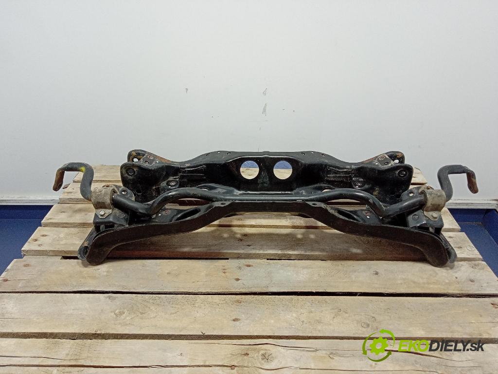 Subaru Xv 2015 Výstuha