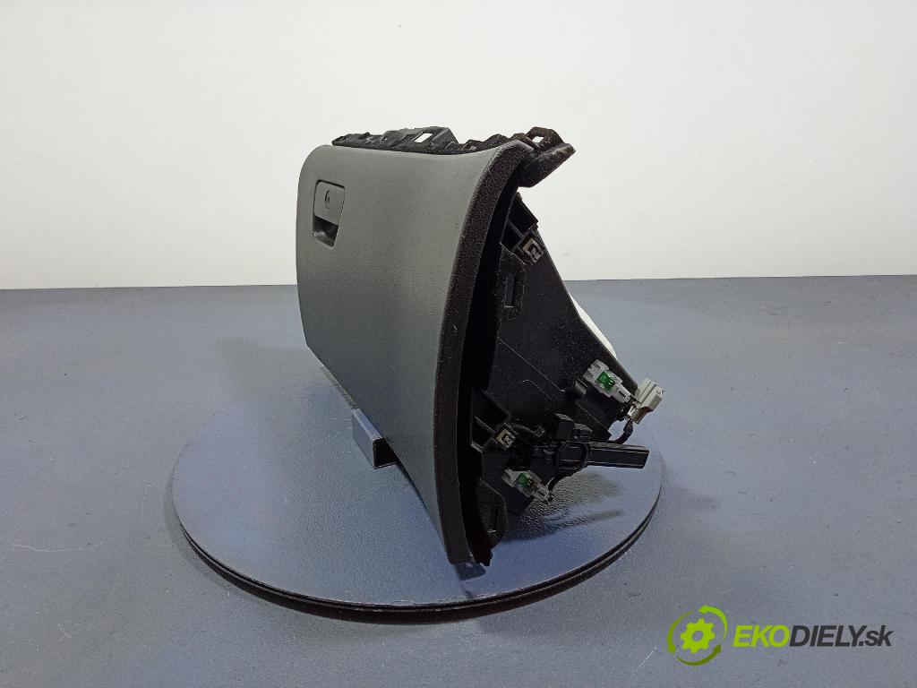 Ford Mondeo 2017 kastlík DS73-13570-A