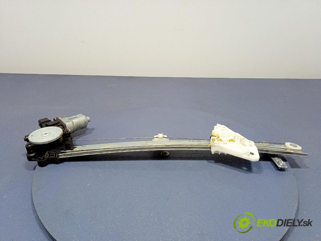 Subaru Xv 2015 mechanizmus okna Okná: Predné Vľavo: