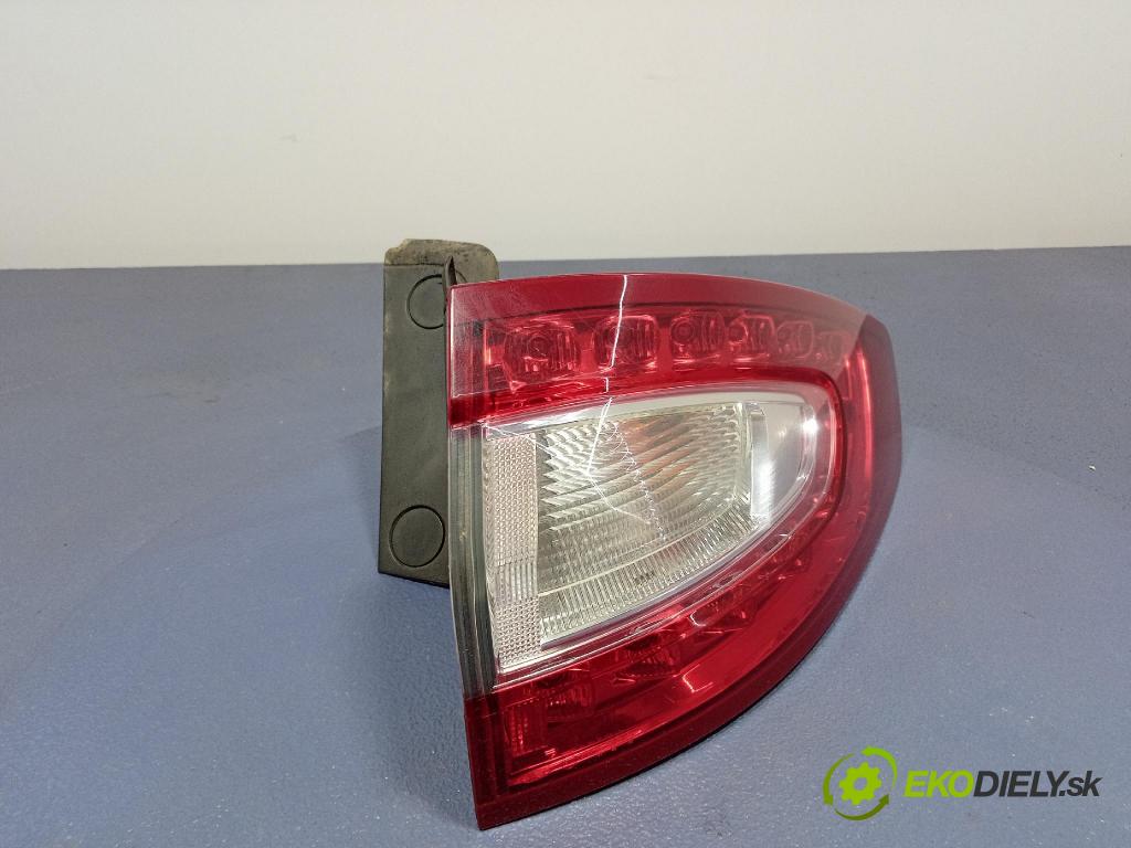 Ford Mondeo 2017 svetlo / reflektor zad Prava: Vonkajsia: DS73-13404-C