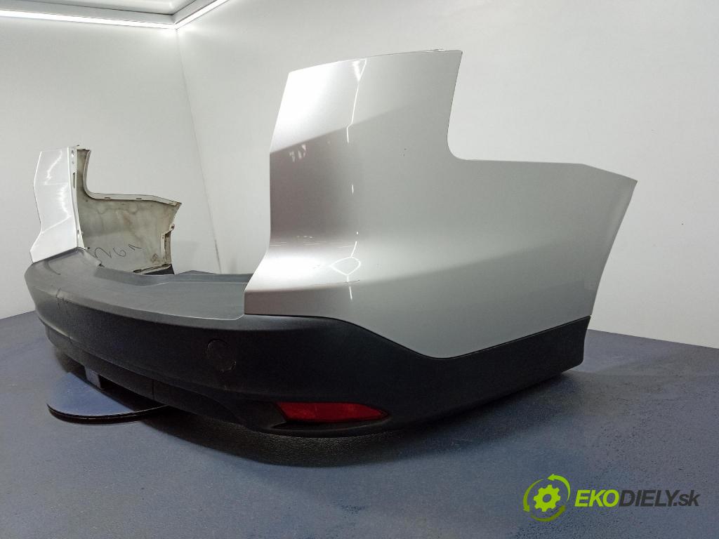 Ford Focus 2014 nárazník zad