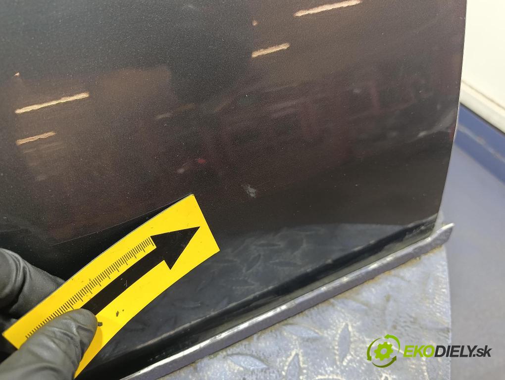 Opel Zafira 2009 dvere Predné Vľavo: