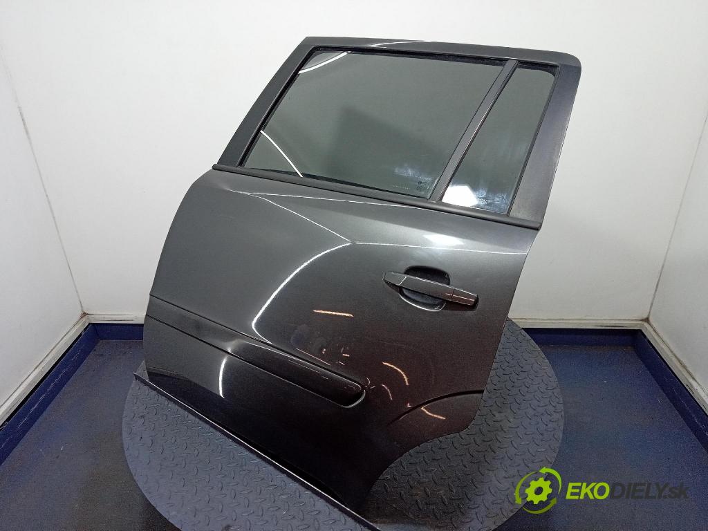 Opel Zafira 2009 dvere zad Vľavo: