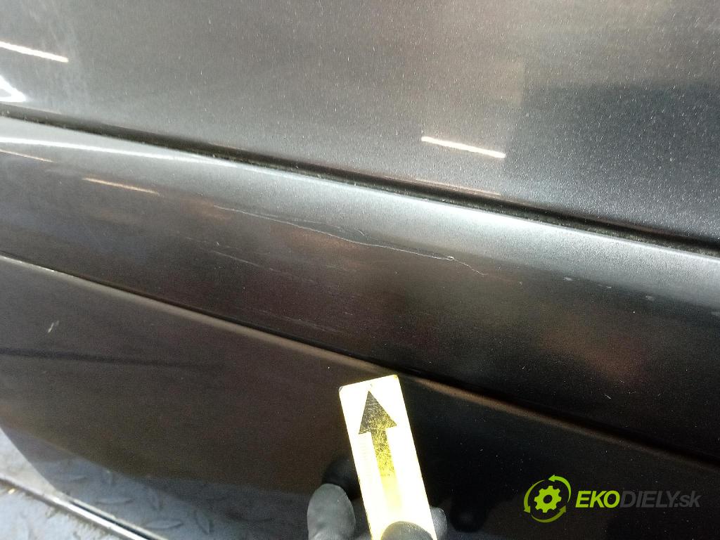 Opel Zafira 2009 dvere zad Vľavo:
