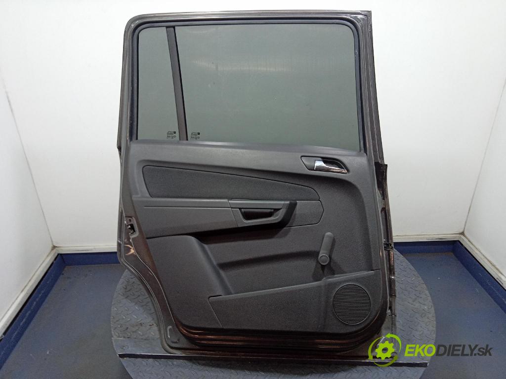 Opel Zafira 2009 dvere zad Vľavo: