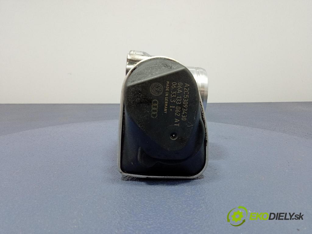 Vw Jetta 2006 klapka 06A133062AT