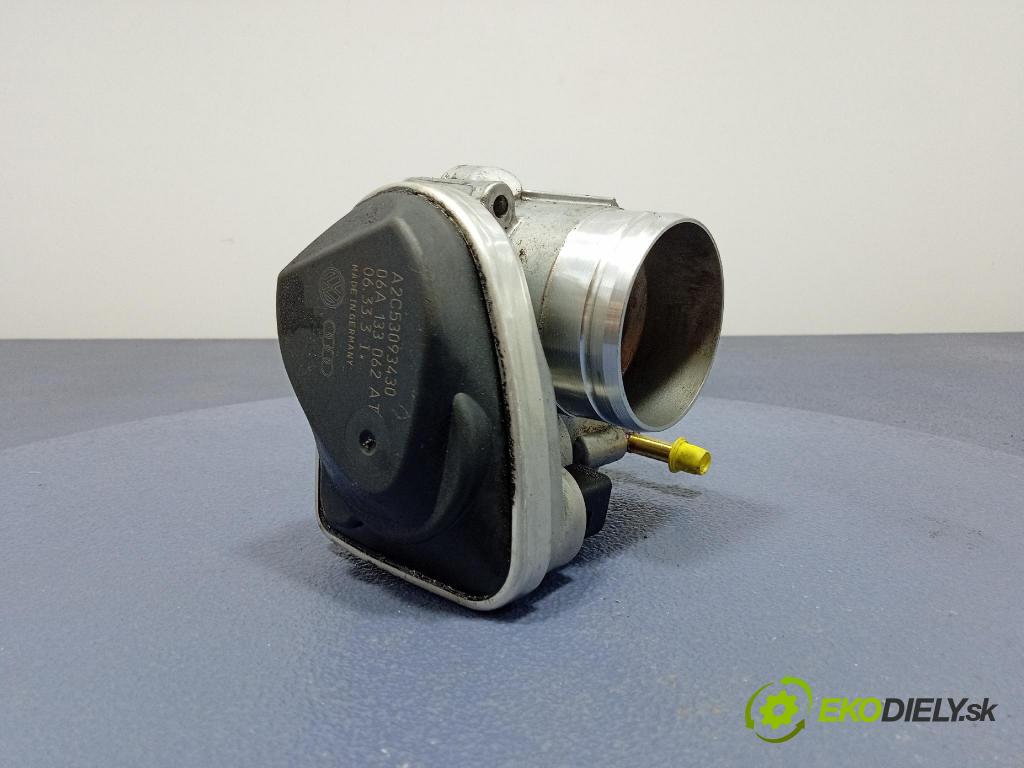 Vw Jetta 2006 klapka 06A133062AT