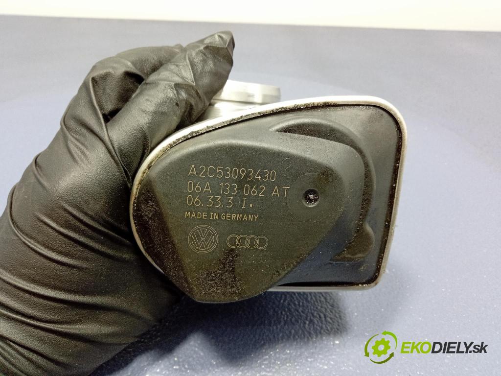 Vw Jetta 2006 klapka 06A133062AT
