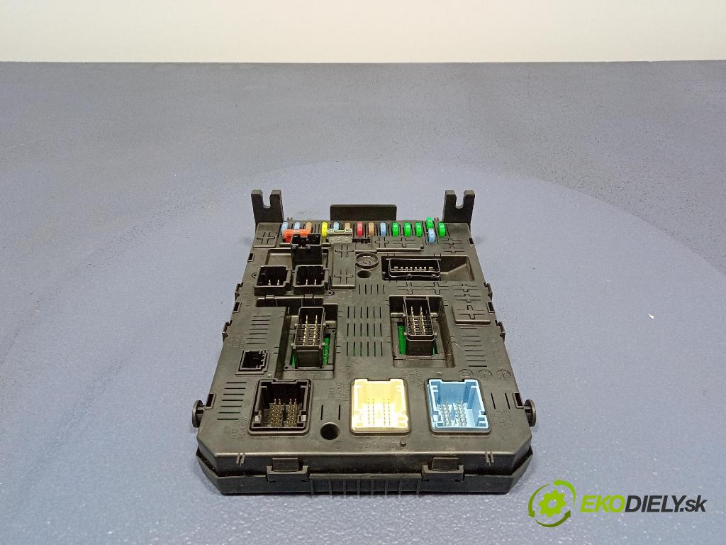 Citroen C8 2009 skrinka Poistky: 966405878002