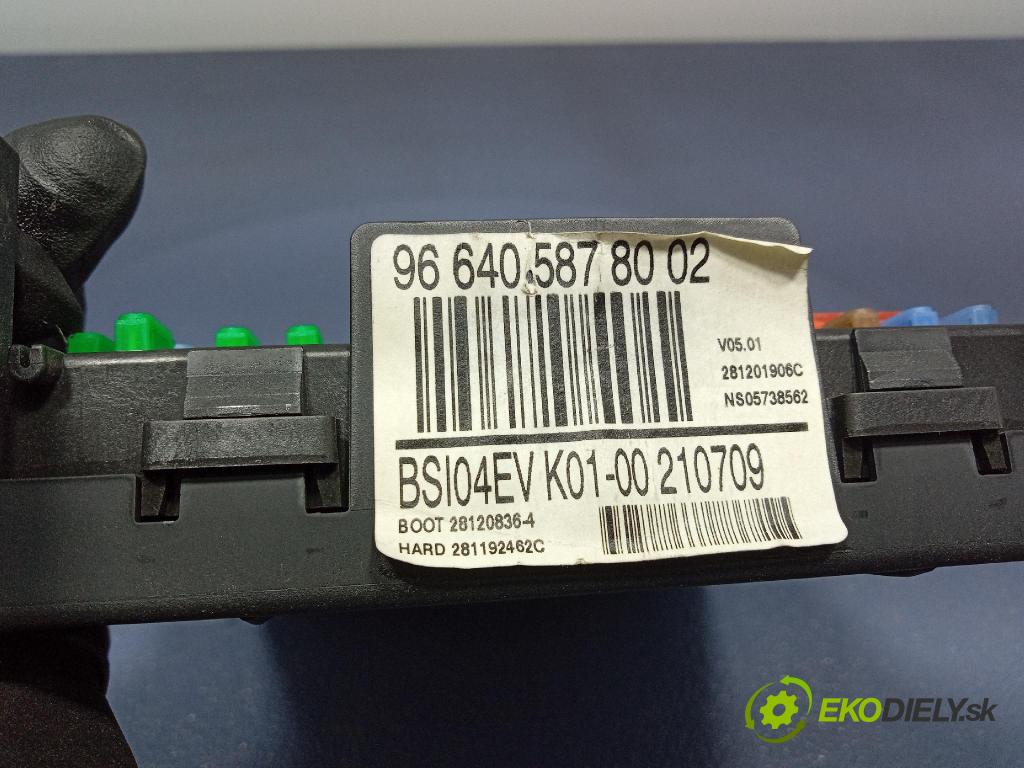 Citroen C8 2009 skrinka Poistky: 966405878002