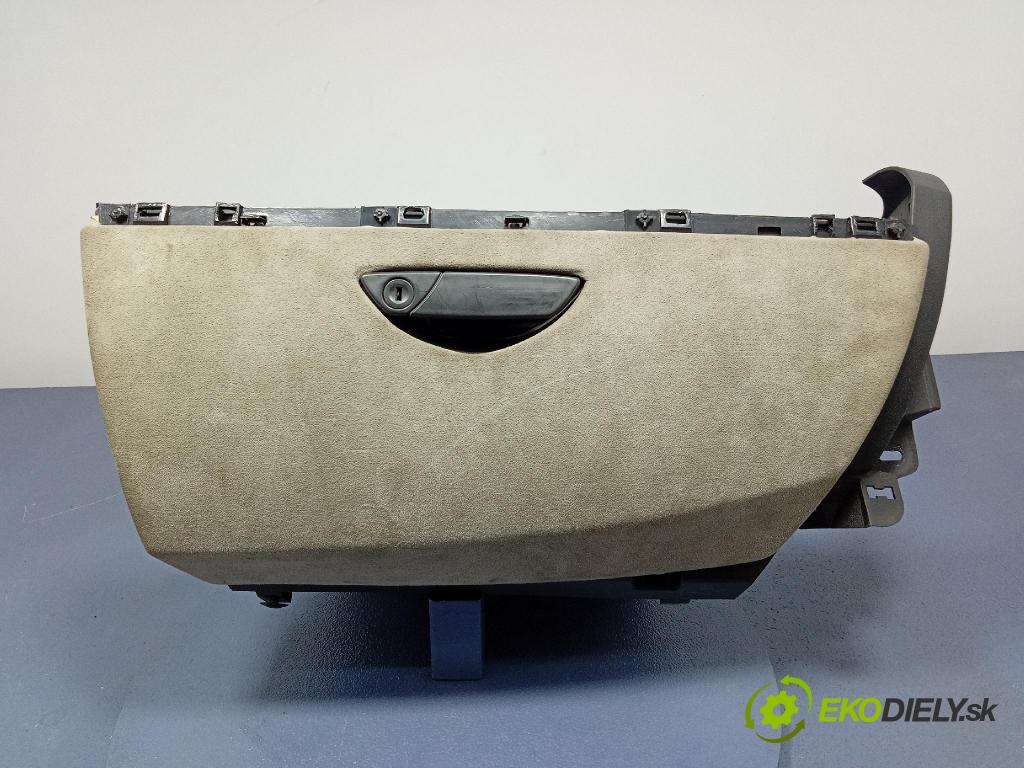 Citroen C8 2009 kastlík 148410407