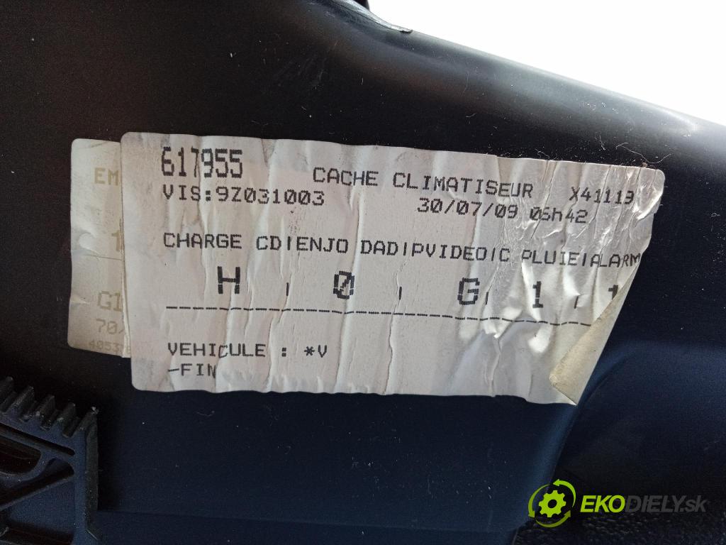 Citroen C8 2009 kastlík 148410407