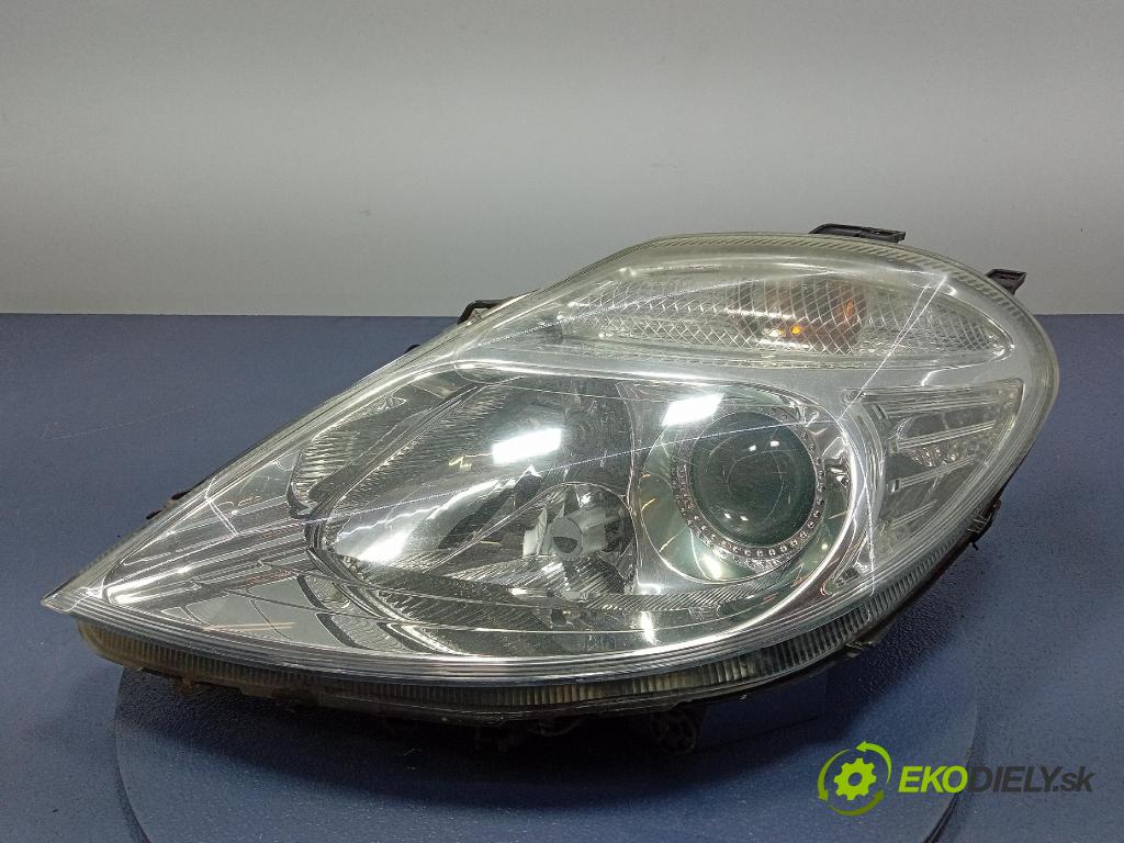 Citroen C8 2009 Reflektor: Vľavo: 89006373