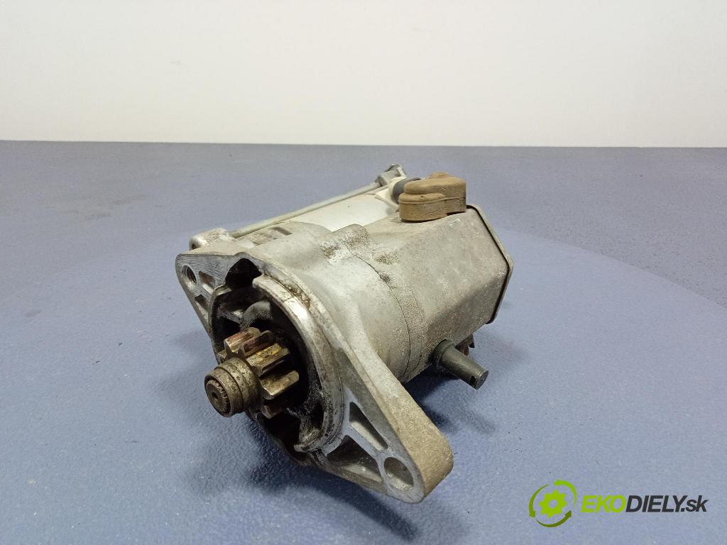 Toyota Corolla 2005 štartér 28100-37080
