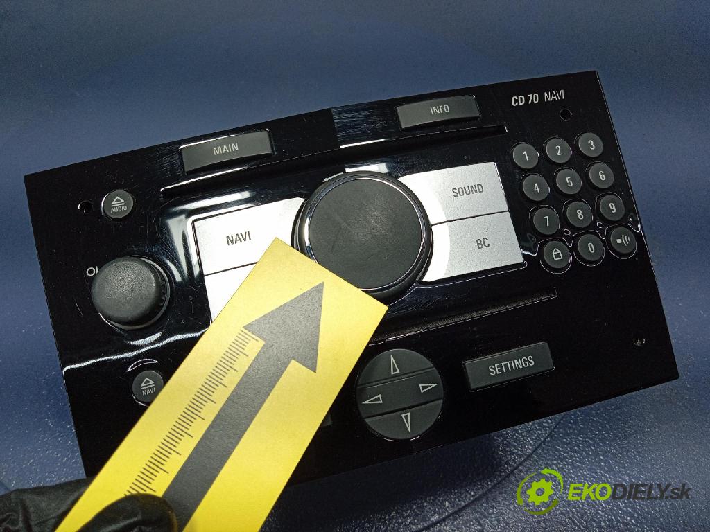 Opel Astra 2010 Radio I Navigácia: 383555646