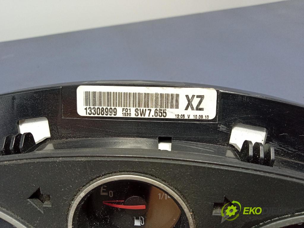 Opel Astra 2010 prístrojovka/ budíky 13308999