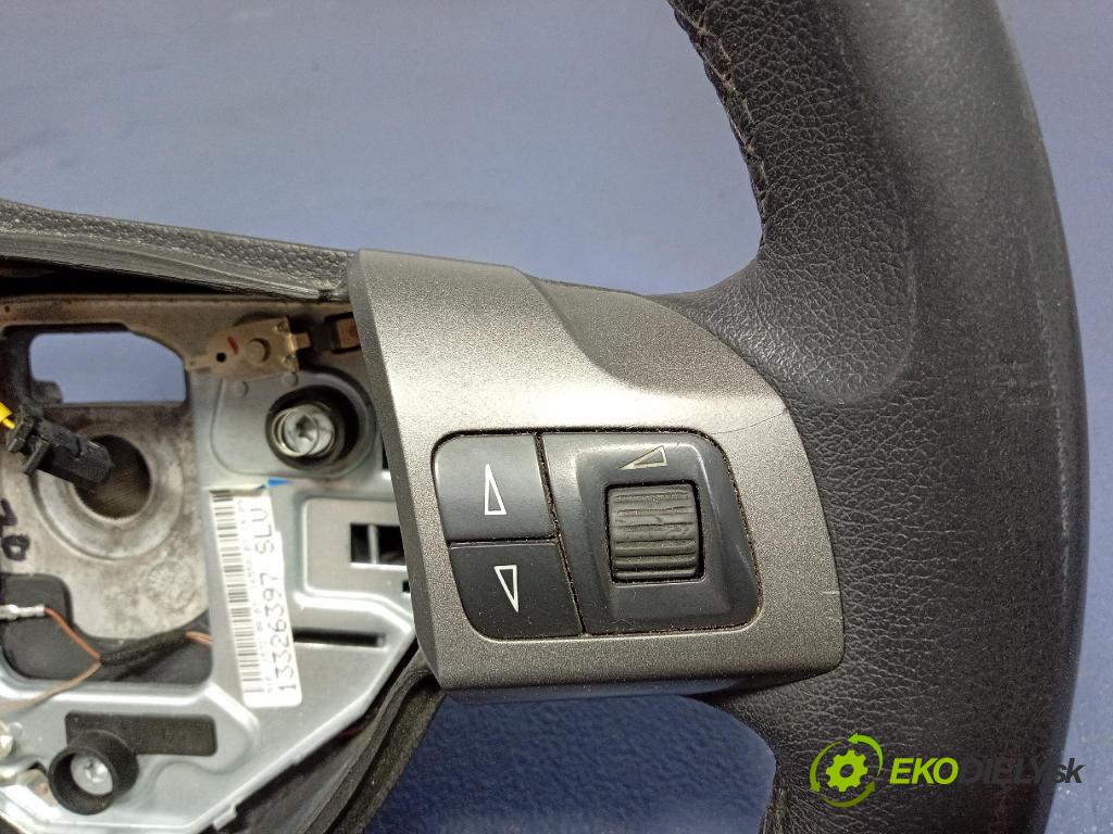 Opel Astra 2010 volant 13326397