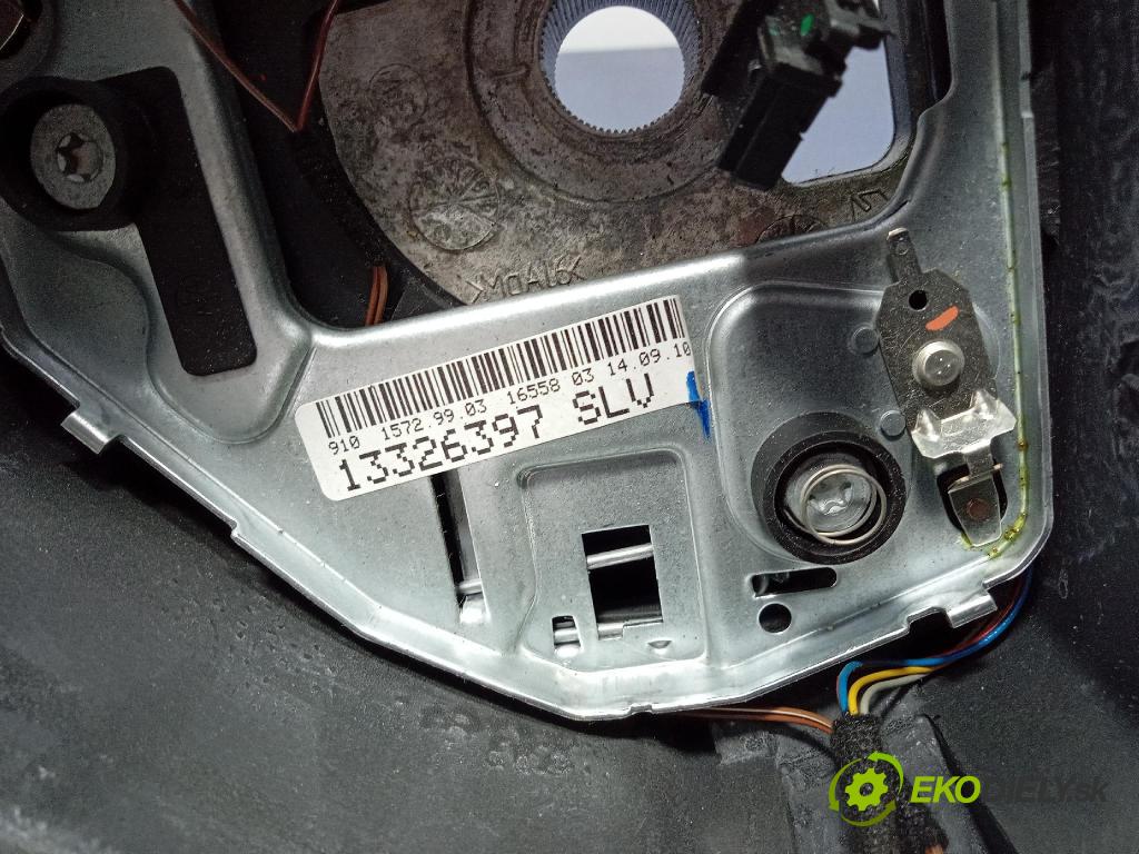 Opel Astra 2010 volant 13326397