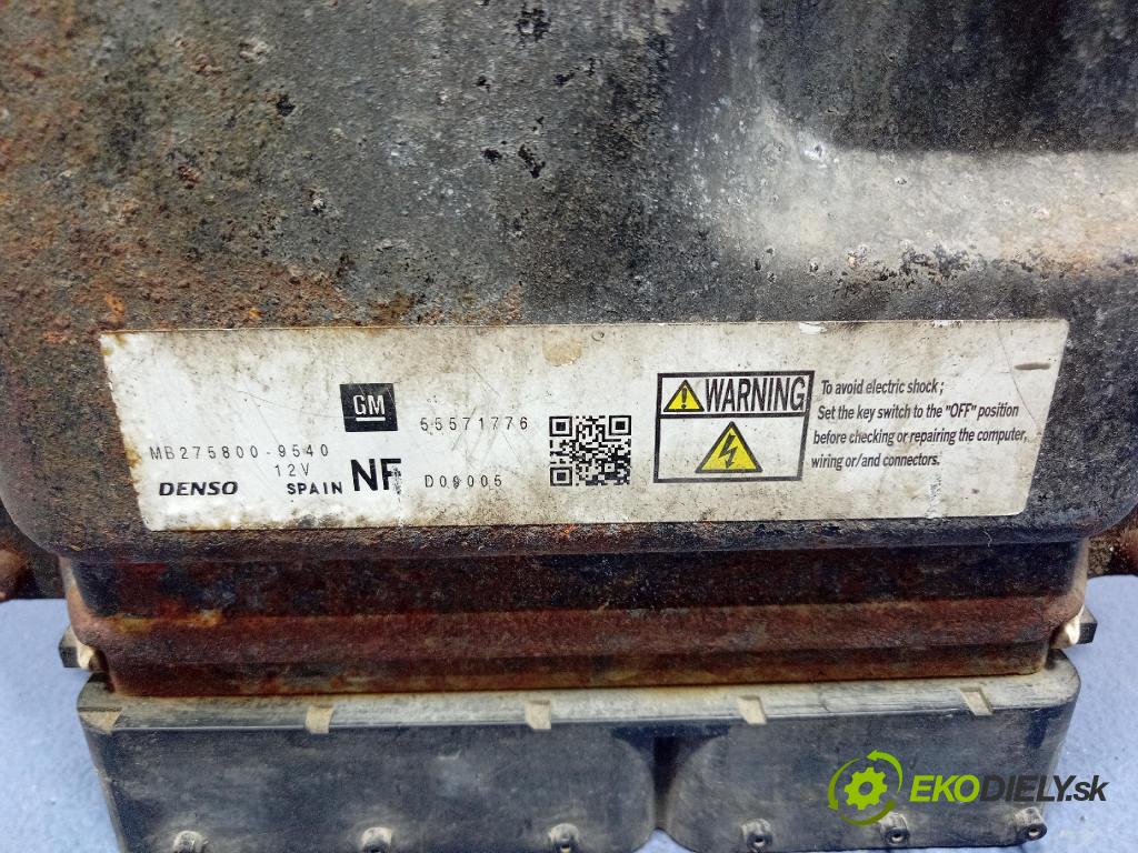 Opel Astra 2010 riadiaca jednotka Motor: 55571776