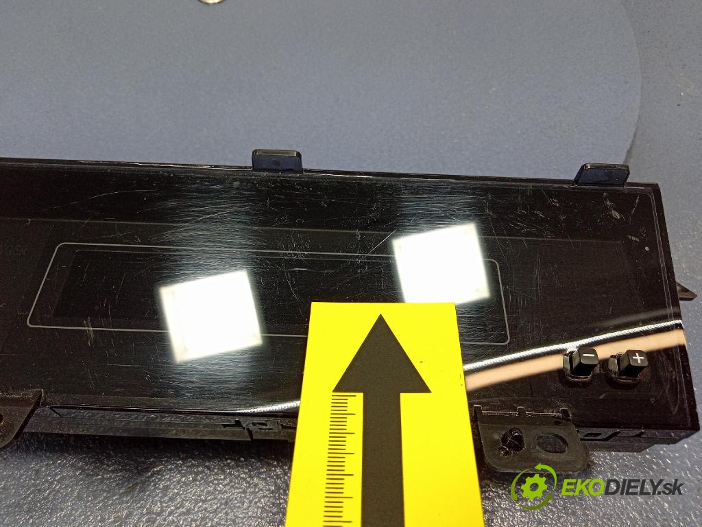 Subaru Xv 2015 displej Radio / GPS 85261FJ071