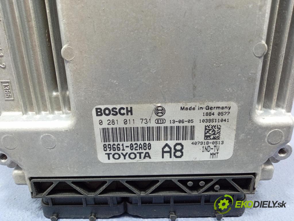 Toyota Corolla 2005 riadiaca jednotka Motor: 89661-02A80