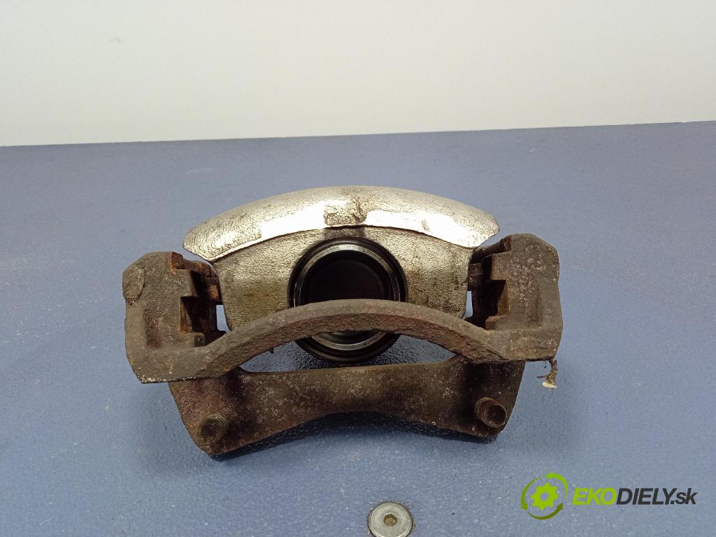 Toyota Corolla 2005 brzdič brzdový Predné v pravo: 82-063101