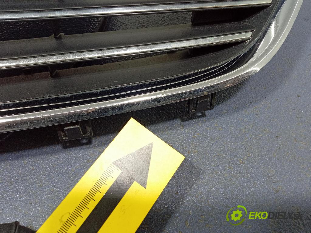 Opel Zafira 2009 miežka / Gril: 13247331