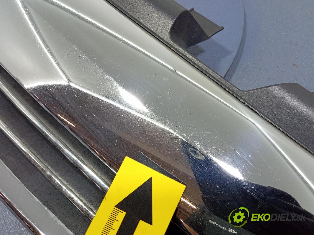 Opel Zafira 2009 miežka / Gril: 13247331