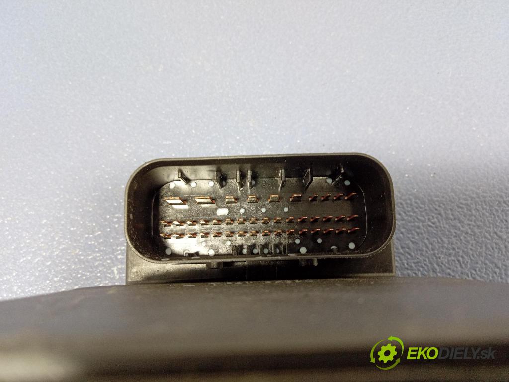 Audi A4 2001 čerpadlo ABS x 0265950011