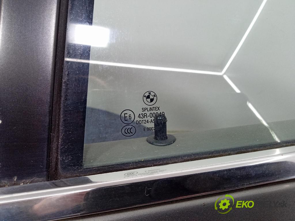 Bmw Seria 5 2005 dvere zad Vľavo:
