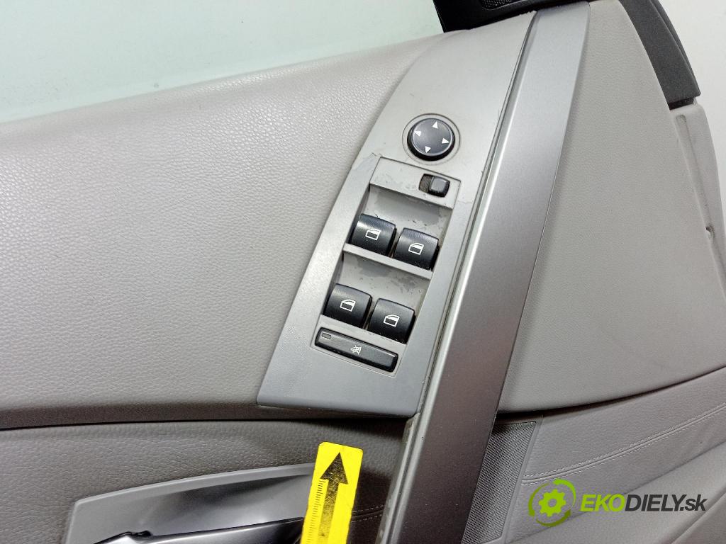 Bmw Seria 5 2005 dvere Predné Vľavo: 