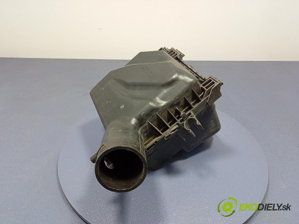Subaru Xv 2015 obal Filtre: Vzduch: