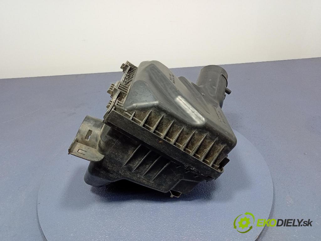 Subaru Xv 2015 obal Filtre: Vzduch: